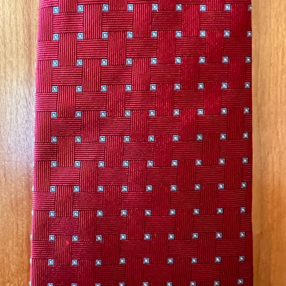 Brooks Brothers 346 Silk Tie Red Geometric Necktie NWT Made USA Woven In Italy - Picture 4 of 9
